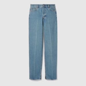 Low waist denim pant – cropped jeans front view